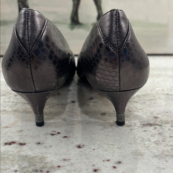 Sam Edelman Silver Stiletto Heels - Picture 4 of 8